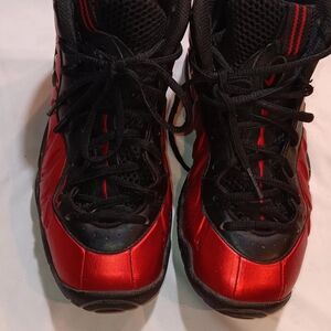 2015 nike air foamposite one pro university red" Black Basketball Shoes Size 4.5